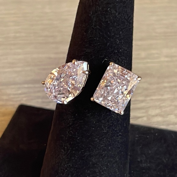 Jewelry - “The Lolly”-Stunning Silver Crushed Ice Moissanite Diamond Ring.